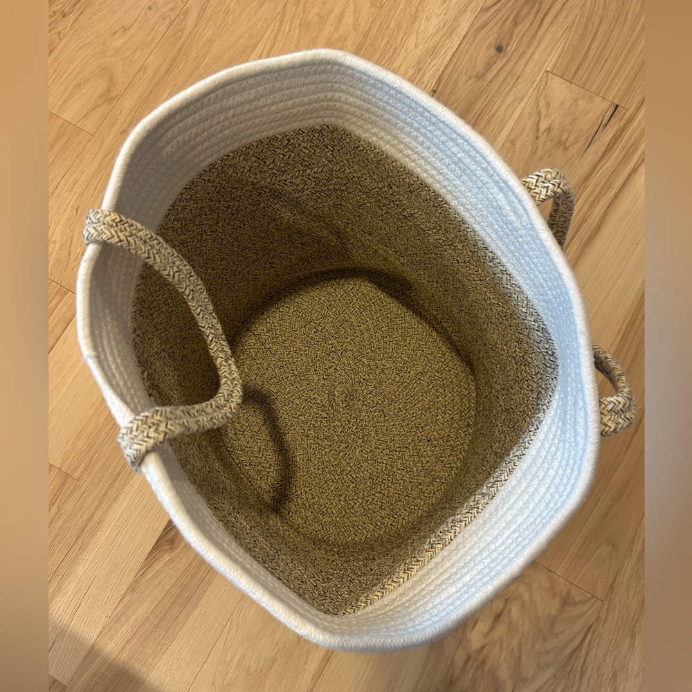 100% Cotton Rope Storage Basket with Handles - Picture 3 of 5